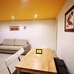 Easy Flat Oktogon Appartamento
