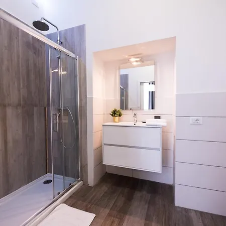 Apartment Budapest Easy Flat Oktogon