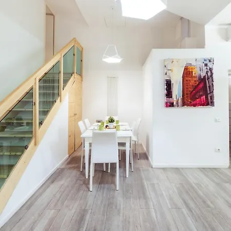 Budapest Easy Flat Oktogon