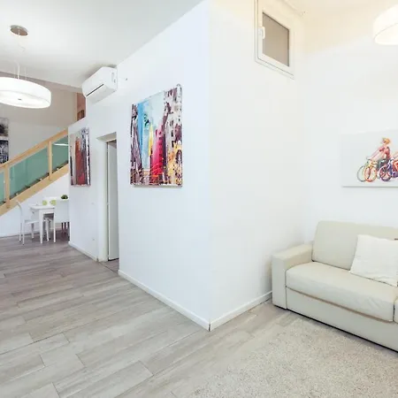 Budapest Easy Flat Oktogon