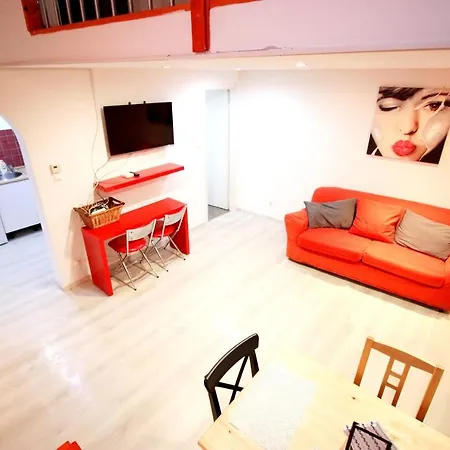 Easy Flat Oktogon בודפשט