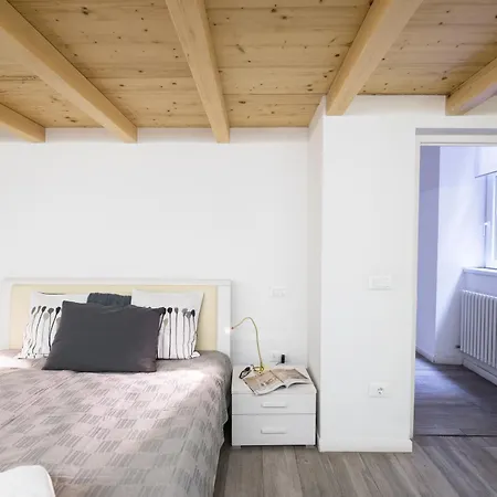 Budapest Easy Flat Oktogon Apartment *