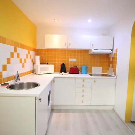 Budapest Easy Flat Oktogon Apartment *