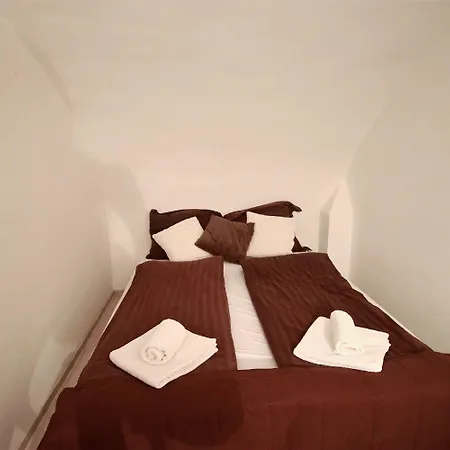 Easy Flat Oktogon Budapest