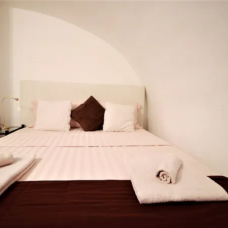 Easy Flat Oktogon * Budapešť